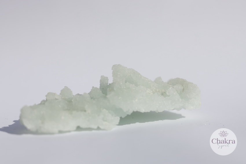 Prehniet ruw - India - 138gr 3 Prehniet ruw - India - 138gr