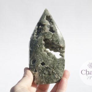 Prehniet sculptuur - 286gr