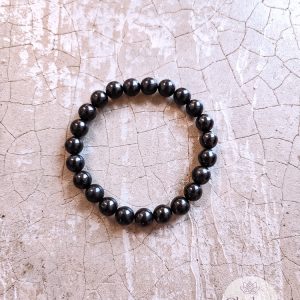 Shungiet kralenarmband