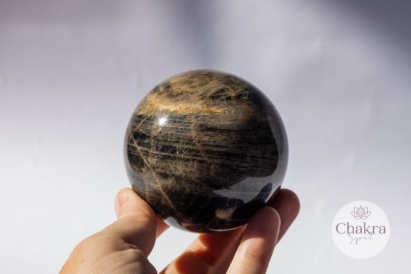 Zwarte Maansteen bol - Madagaskar - 612gr