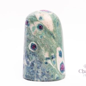 Robijn in Fuchsiet sculptuur - India - 436gr