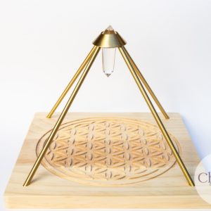 Energetische piramide met Bergkristal vogelkristal