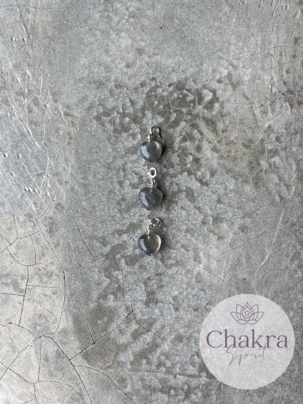 Labradoriet hart charm