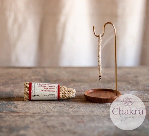 Nepalese Touwwierook - Sandelhout