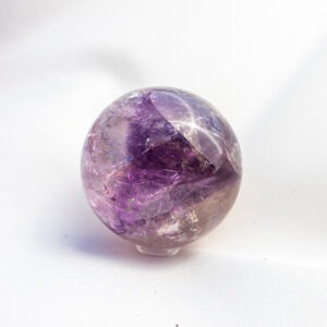 Phantom Amethist bol – Brazilië – 396gr Phantom Amethist bol - Brazilië - 396gr