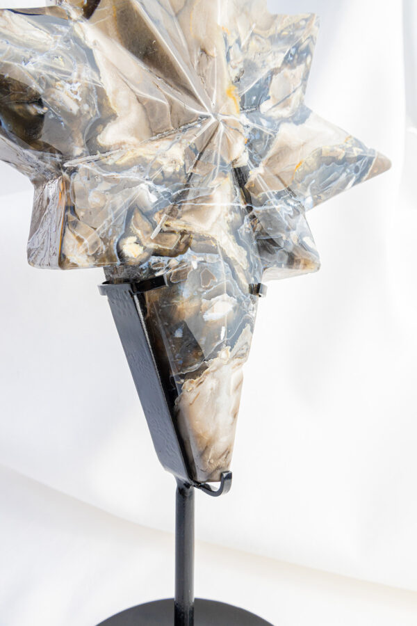 Vulkaan Agaat ster op staander - 1.430gr 13 Vulkaan Agaat ster op staander - 1.430gr