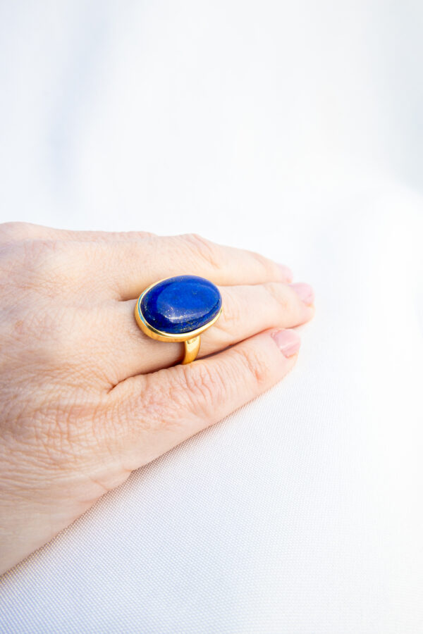 Lapis Lazuli ring verstelbaar - gold plated 925 zilver - India - 9,28gr
