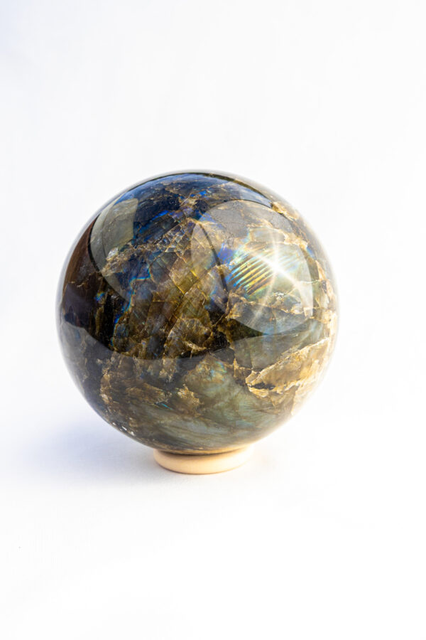 Labradoriet bol - Madagaskar - 1.700gr
