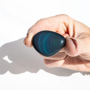 Regenboog Obsidiaan trommelsteen